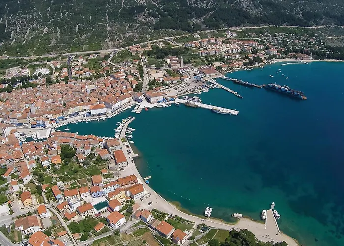 1 Bedroom Stunning In * Cres